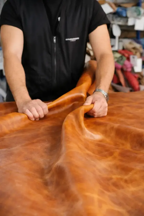 Pelle conciata al vegetale (5)